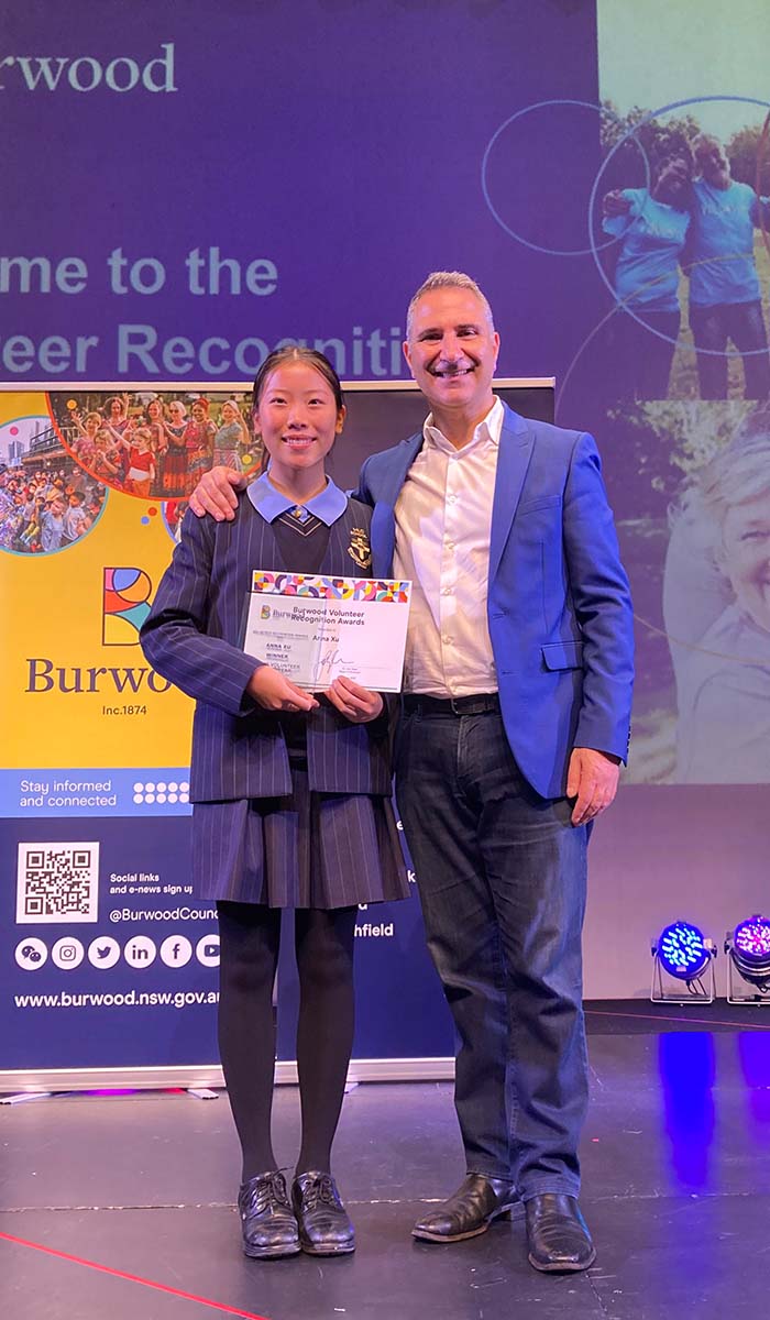 Anna-Xu-Volunteer-of-the-year2