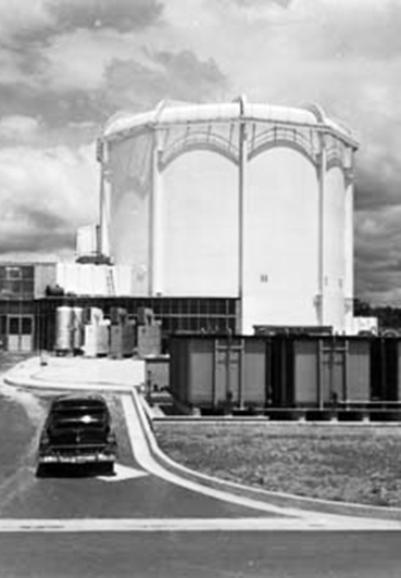 Nuclear_reactor_at_Lucas_Heights_369x532
